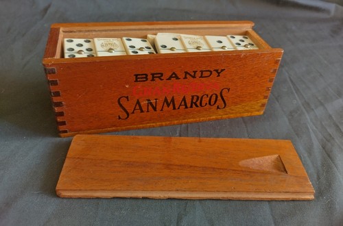 San Marcos Brandy Gran Reserva Dominoes Set w/ Original Wooden Box Milton Bradly - Picture 1 of 7