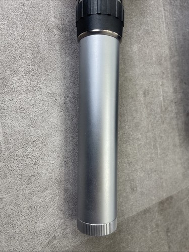 Keeler Standard Diagnostic Opthalmoscope - Picture 7 of 14