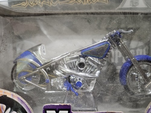 Muscle Machines El Diablo II Motorcycle West Coast Choppers Jesse James 1:18 - Picture 2 of 5