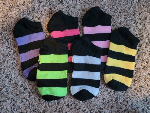 6 Pairs Girls Random Colored Striped Socks