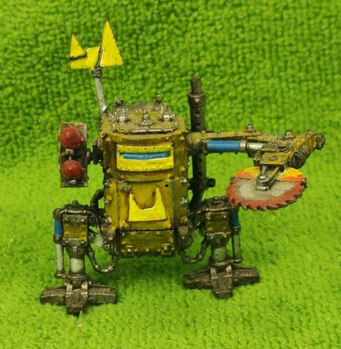 Warhammer 40K Orks Killa Kan bemalt Metall OOP