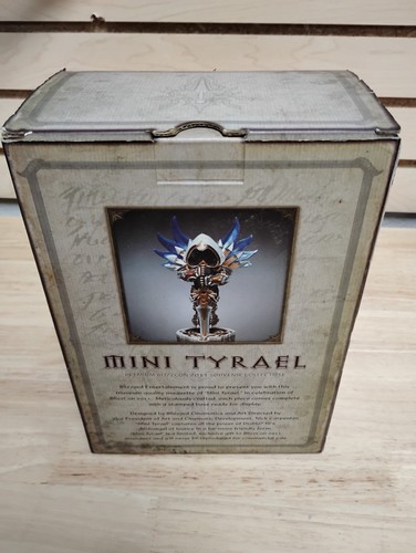 Diablo 3 Mini Tyrael Statue - 2011 Blizzcon - SideShow Collectibles - Bild 2 von 2