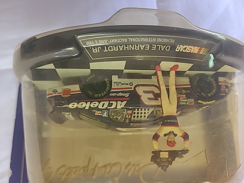1998 Dale Earnhardt Jr #3 Richmond Win NASCAR Winners Circle 1/43 Diecast - Picture 7 of 7