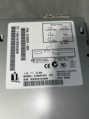 IOmega Z100ATAPI Zip 100 IDE Internal Zip Drives - Damaged For Parts - Afbeelding 3 van 5