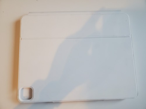 ESR MAGNETIC Keyboard Case for iPad Pro 12.9 White USED - 第 2/11 張圖片
