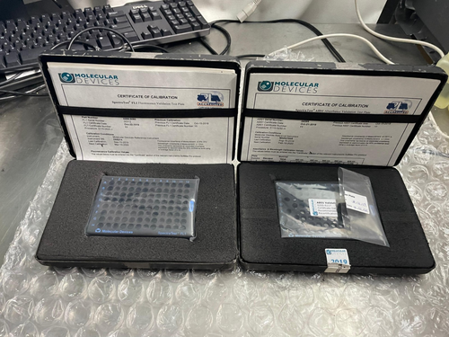 Molecular Devices SpectraTest ABS1 und FL1 Validierungsplatte 0200-6117 0200-5060