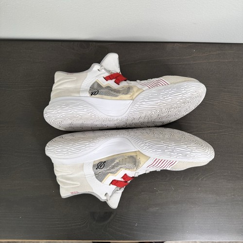 Nike Kyrie Flytrap 5 Shoes Mens 11.5 Basketball Athletic White University Red - Picture 7 of 14