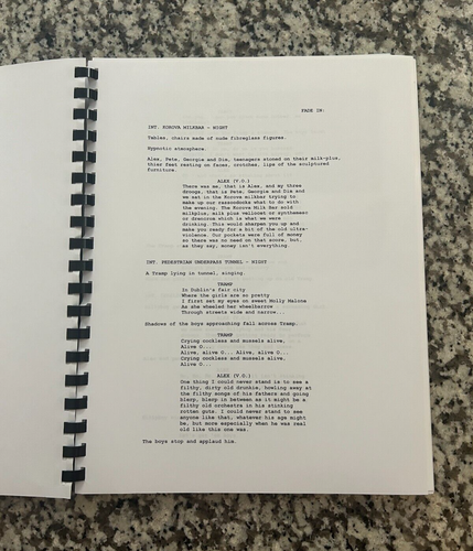 A Clockwork Orange Horror Movie Script Ristampa Sceneggiatura Completa Sceneggiatura - Foto 3 di 4