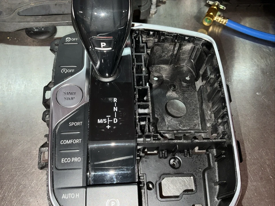 Interruptor selector de marchas BMW G40 G42 G20 61319891346 Foto 2 de 3