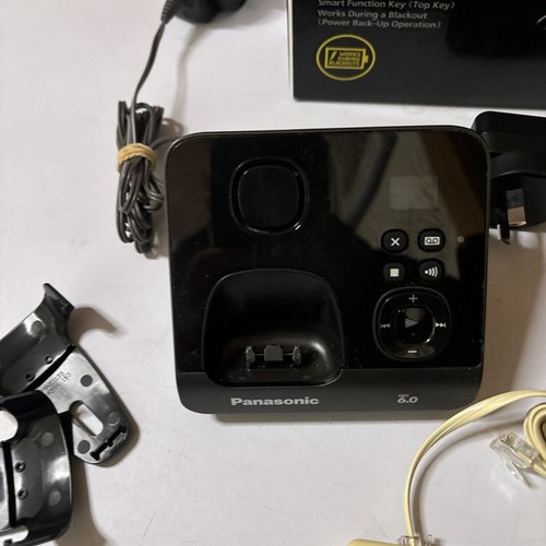 Panasonic KX-TG8162 6-Line 2x Cordless Phone Digital Answering Machine - Bild 3 von 17