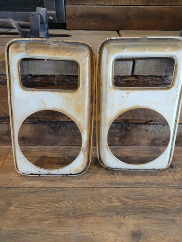 Vintage pair of headlight bezels replacement double restoration collectable - Picture 2 of 4