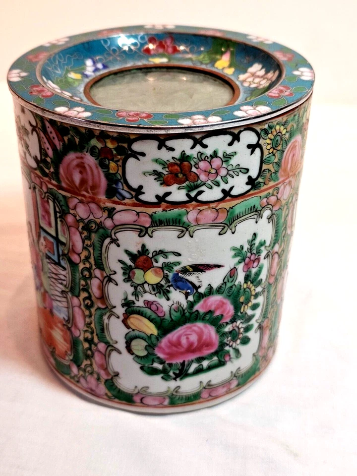 RARO Antiguo Chino Familia Rosa Medallón Porcelana 5" Carrito de Té Tapa Jade BONITO Foto 2 de 4