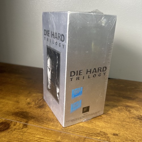 Die Hard Trilogy Collection VHS 1996 3-Tape Set Bruce Willis NEW SEALED - Picture 3 of 5