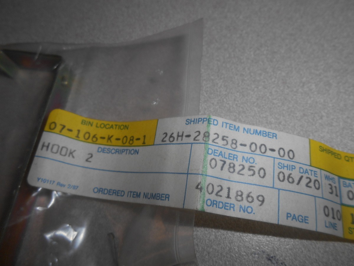 NOS Vintage Yamaha Hook 2 1983 - 1984 XVZ12 26H-28258-00 Qty 1 | eBay