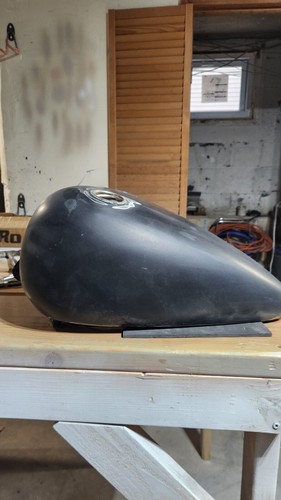 Large Harley Davidson Sportster XLH 883 1000 1100 & 1200 Fuel Gas - Picture 1 of 6