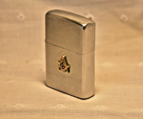 1968 VINTAGE ZIPPO LIGHTER Masonic In Great Condition - Picture 2 of 7