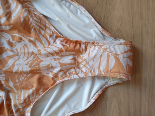 * NIPTUCK SWIM Badeanzug Gr. EUR 36 NEU Verstellbare Träger Bläter Muster - Picture 4 of 6