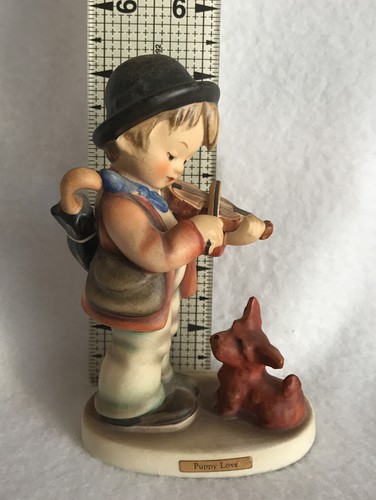 HUMMEL PUPPY LOVE LITTLE VIOLINIST - TMK 3~ 5 1/4" Boy With Dog - Picture 8 of 11
