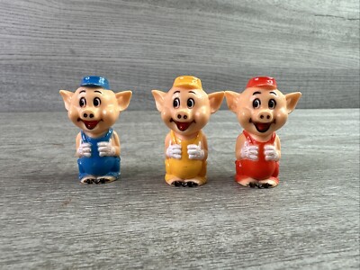 Vintage 3 Little Pigs 1986 DISNEYLAND PLAYMATES TRAIN SET Mini FIGURES Disney