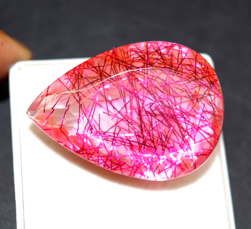Imposing Natural EGL Certified 136.65 Ct Pear Cut Pink Rutilated Quartz Gemstone - Bild 2 von 8
