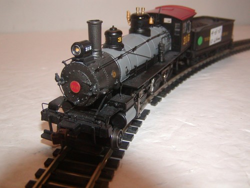 Bachmann Trains 52205 HO Texas and Pacific Baldwin 4-6-0 Steam Locomotive #316