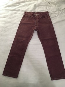maroon levis 501