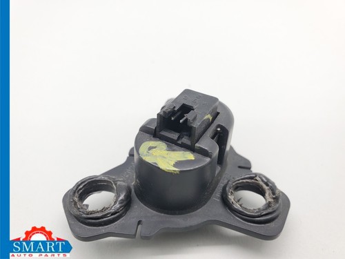 Pontiac Solstice Saturn Sky Door Lock Switch Button Right Passenger 06-09 OEM - Picture 6 of 10
