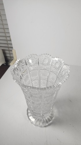 Bohemian Czech Crystal 6 1/4" Vase Hand Cut Queen Lace 24% Lead Glass EUC - Picture 8 of 16