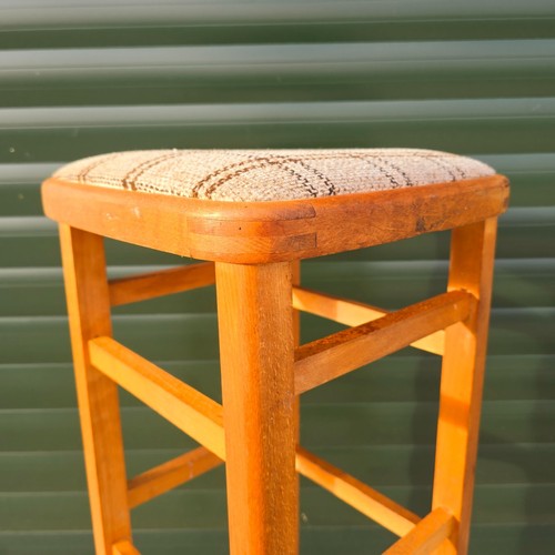 Vintage Retro Beech Mid Century Modern Kitchen Stool Seat Upholstered Check Top - Picture 4 of 18