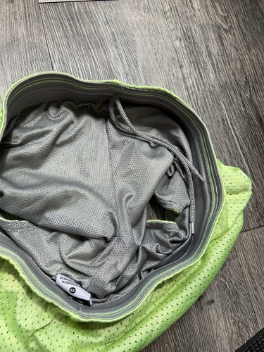 Women’s Nike Mesh Running Shorts | Size XS | Yellow Green | Activewear - Picture 7 of 9