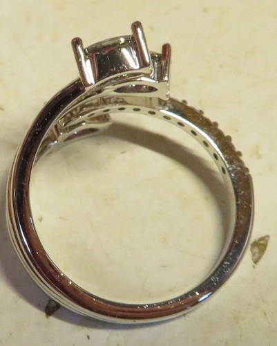 Anello cocktail RSC vintage pietra viola tono argento misura 7,5 dichiarazione strass - Foto 11 di 13