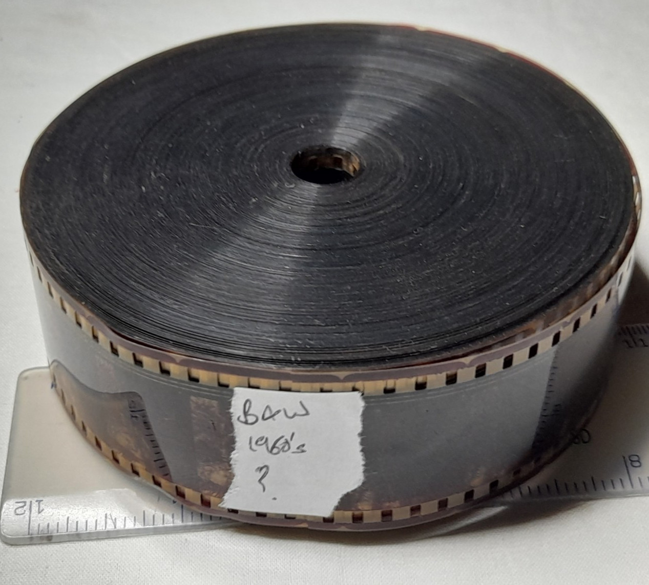 BLACK & WHITE 1960'S VINTAGE CAR PEOPLE 35MM FILM MOVIE TRAILER REEL TEASER MORE