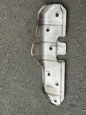 Mercedes-Benz SL R129 Exhaust Manifold Heat Shield 1041421220