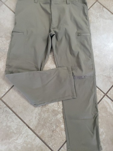 Pantalones cargo Wrangler para hombre 36x30 caqui nailon elásticos rectos todo terreno ropa de trabajo - Imagen 2 de 5