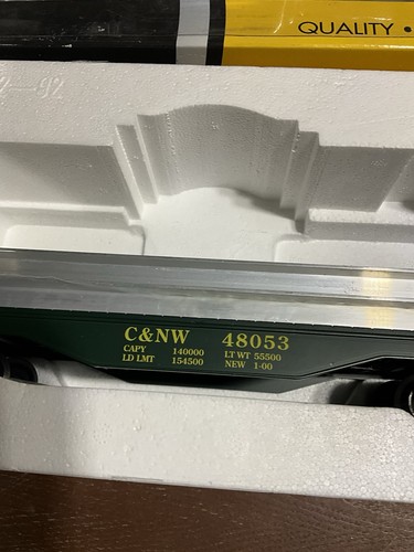 VINTAGE K-LINE 48053 C&NW O SCALE DIE CAST FLAT CAR W/I-BEAM LOAD NIB - Picture 8 of 19