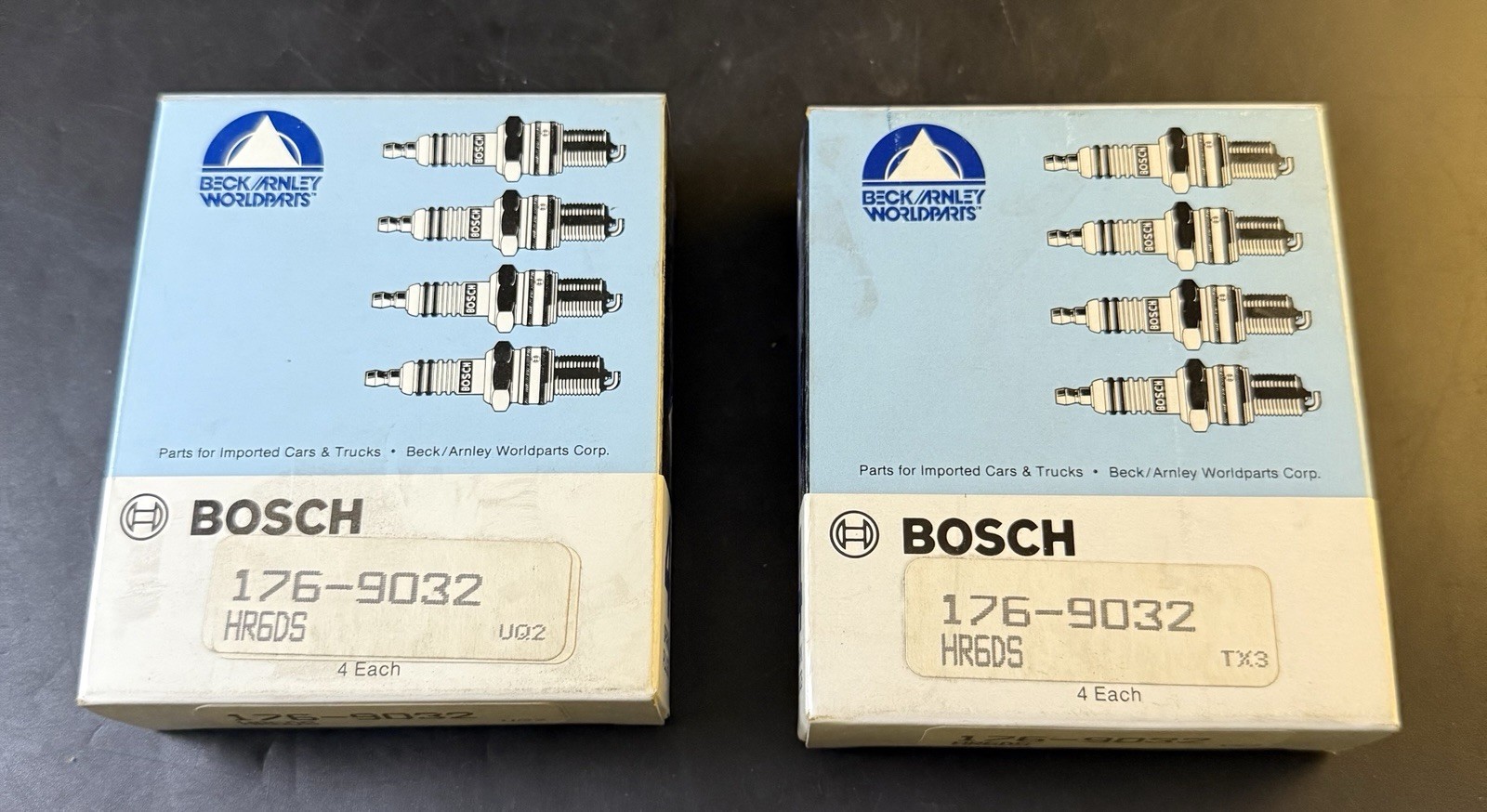 New Vintage Beck/Arnley Bosch Spark Plugs Set of 8 Lot Of 2  176-9032 Vl08