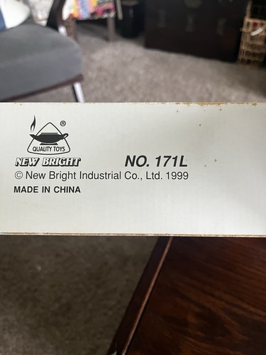 New Bright 1999 Holiday Living Train Set - Picture 5 of 9