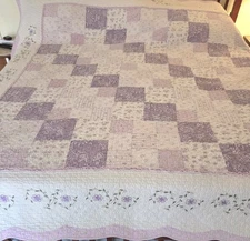 Cozy Line Home Fashion Quilt Queen Purple Floral Barn Quay Road Lilac Patchwork 