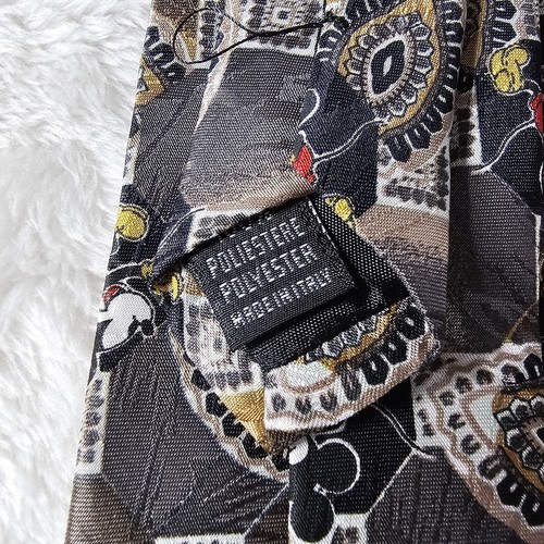 Disney Unlimited Mickey Mouse Tie Men's Necktie Polyester - Picture 4 of 5