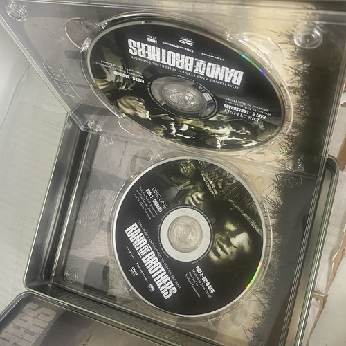 Band of Brothers 6-Disc DVD Set Collector's Tin HBO Missing Disc 2 See Pictures - Picture 6 of 8