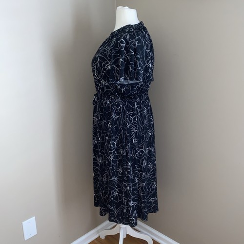 Lane Bryant Black White Floral Short Flutter Sleeve A-Line Jersey Dress 18/20 - Picture 4 of 10