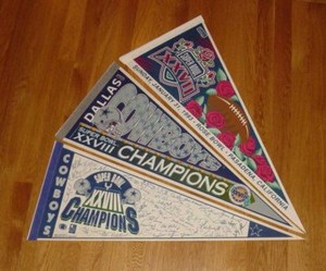 3-1993-Dallas-Cowboys-Super-Bowl-28-pennants-lot-SB-XXVIII-Troy-Aikman-Emmitt