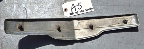 1947 1948 1949-1953 Chevrolet Chevy Truck Original Hood Emblem part #3684107 - Picture 5 of 6