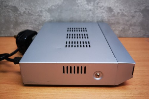 Philips Tevion Ricevitore digitale terrestre - Argento (BDP2110/05) 4104 - Foto 4 di 8