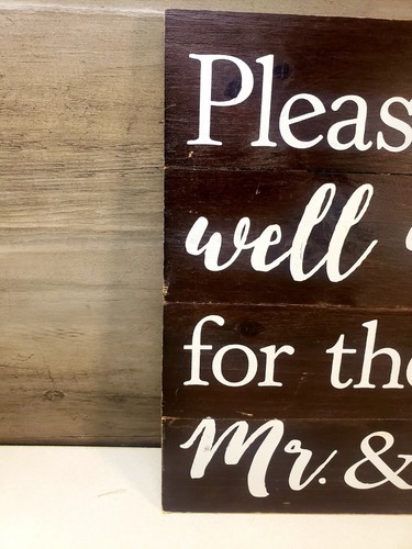 Letrero de madera para boda 12” x 12” Novia novio desea al nuevo Sr. y Sra. - Imagen 3 de 6