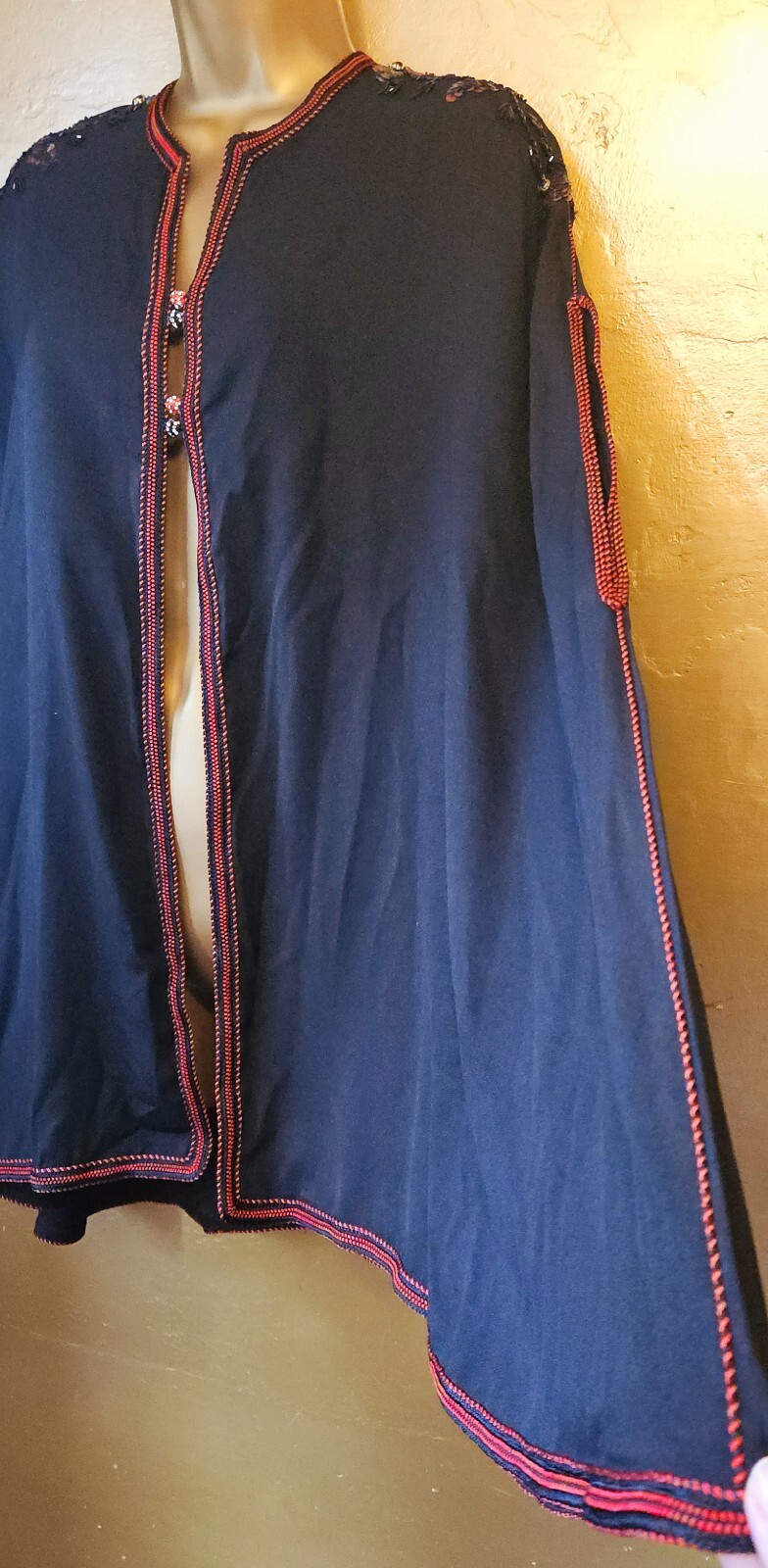 Picture 4 of 10