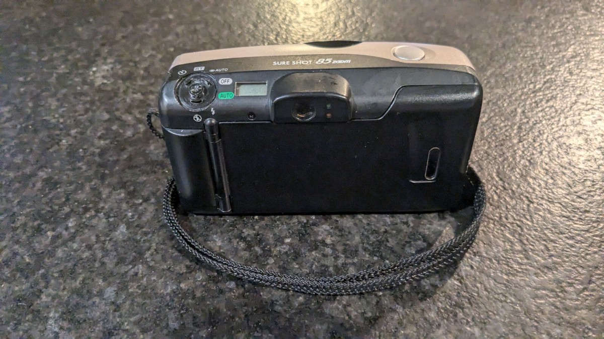 Canon Sure Shot 85 Zoom 35mm SLR Film Camera For Parts Or Repair