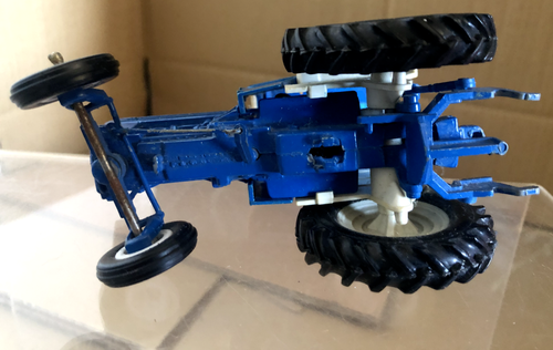 Britains Ltd. 9524 Ford 6600 1970’s Tractor & 1973 Tipping Trailer - Foto 9 di 24
