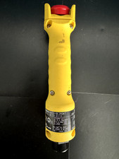 1 USED OMRON A4EG-BE2R041 ENABLING SWITCH DEVICE