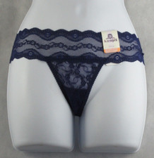 b.tempt'd by Wacoal Women's Lace Kiss Thong Panty Underwear, Dark Blue, Small 5